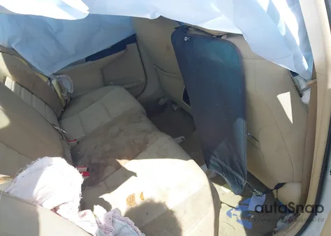 2016 Toyota Camry Le/Xle/Se/Xse из США, поврежденный, VIN 4T4BF1FK3GR561044